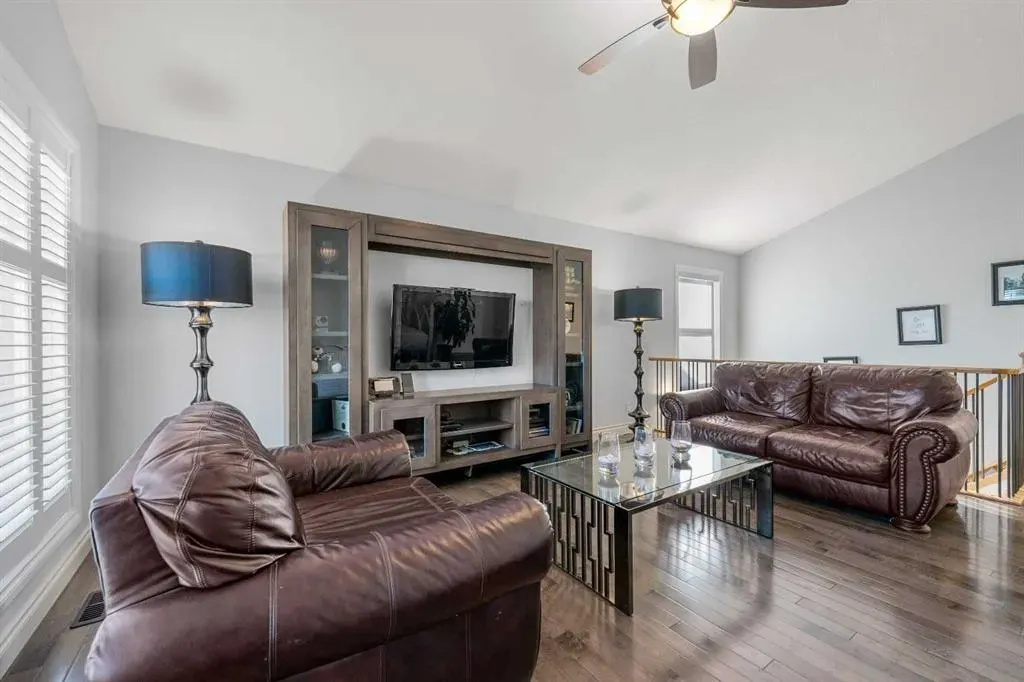 2233 Bayside Circle SW