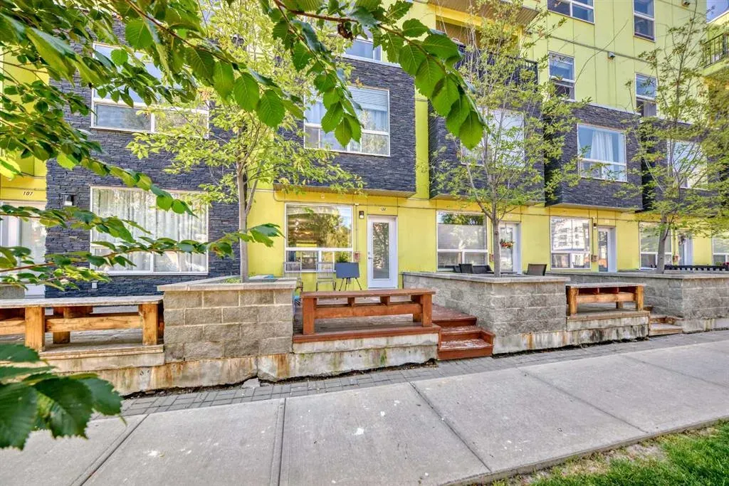 1740 9 Street NW, #106