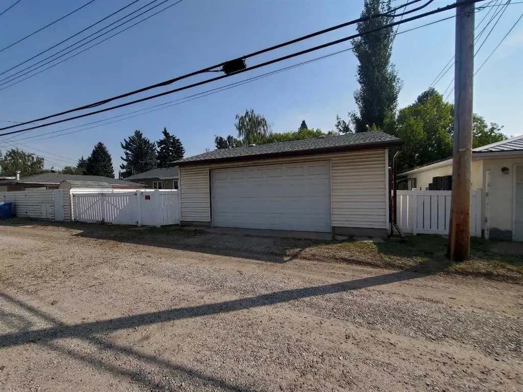 439 Arlington Drive SE