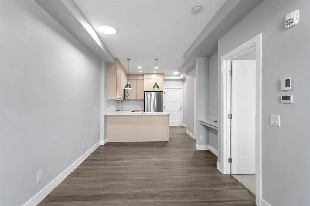 8355 19 Avenue SW, #416
