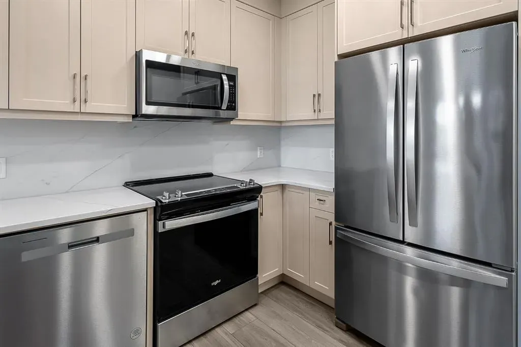 8355 19 Avenue SW, #416