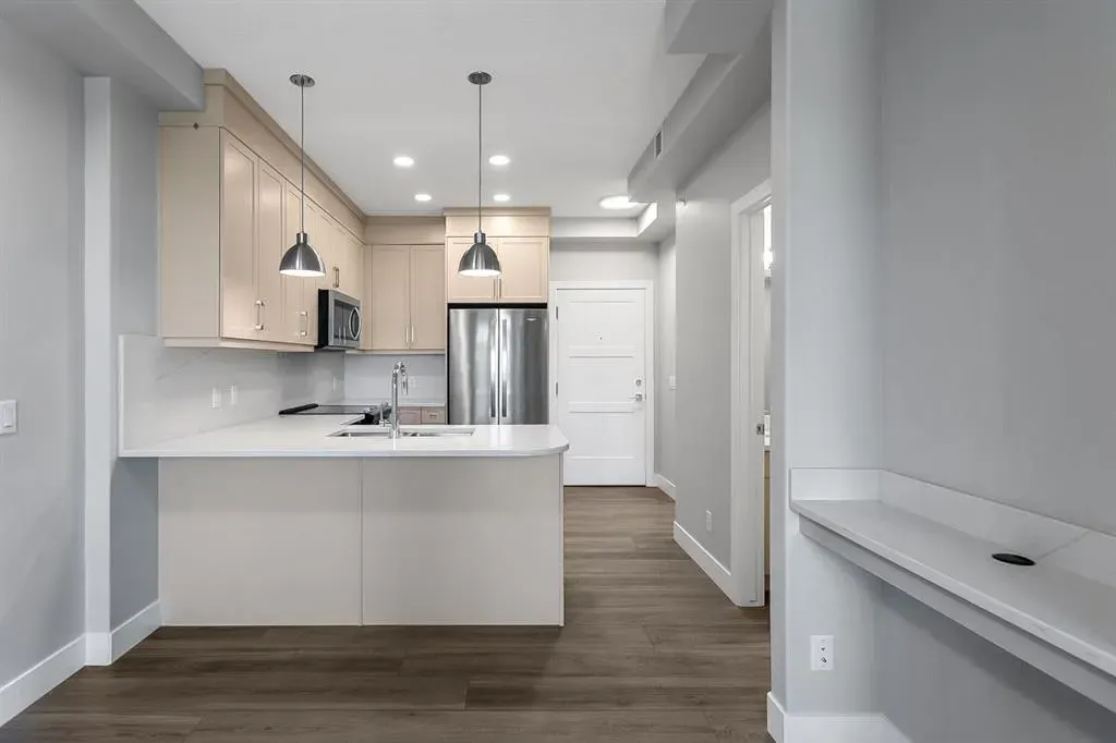 8355 19 Avenue SW, #416