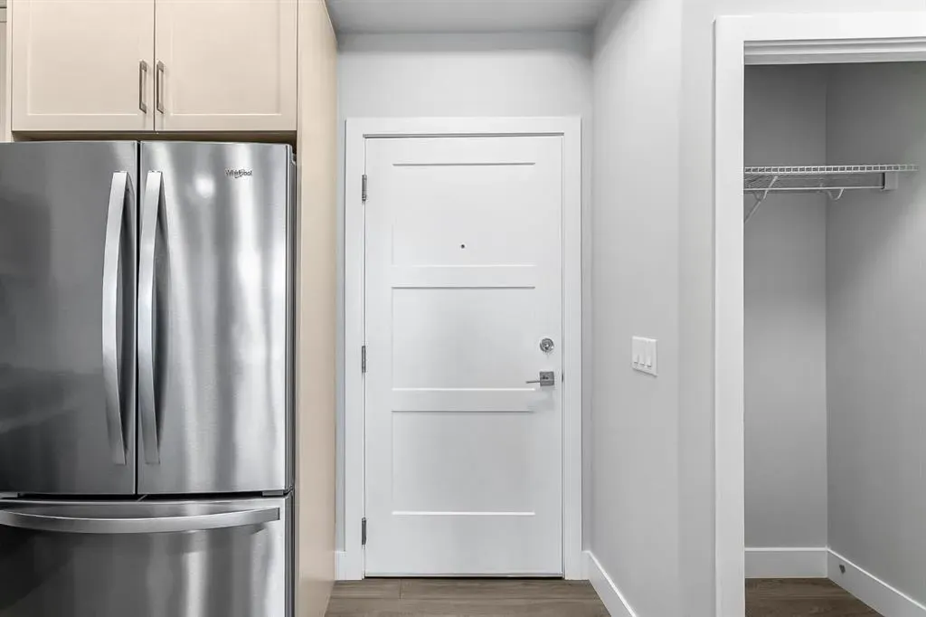 8355 19 Avenue SW, #416