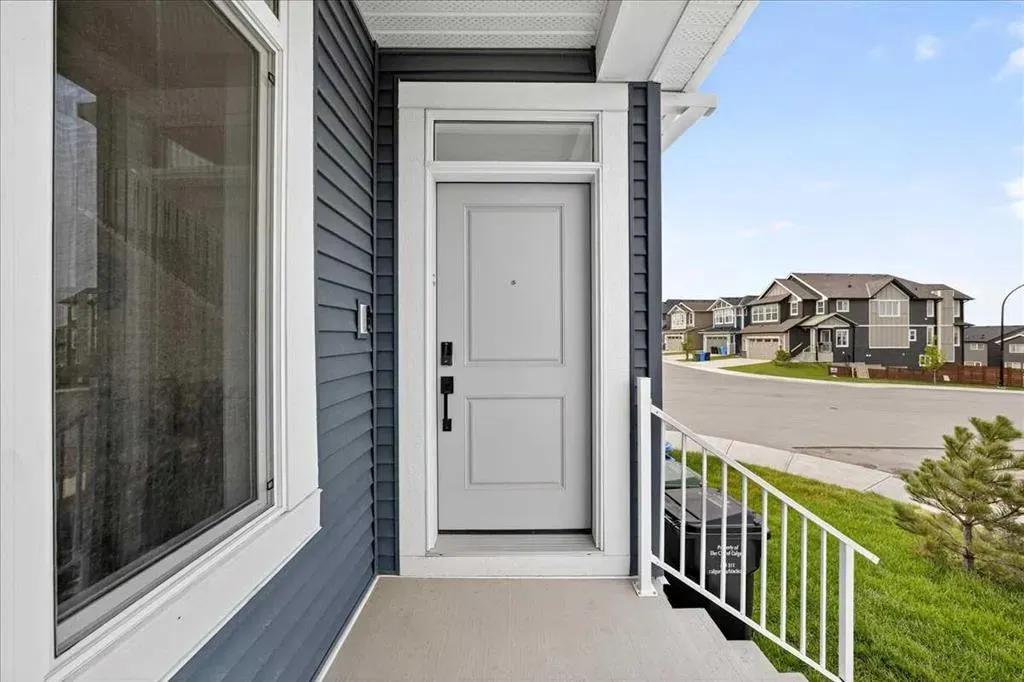 10 Lucas Close NW