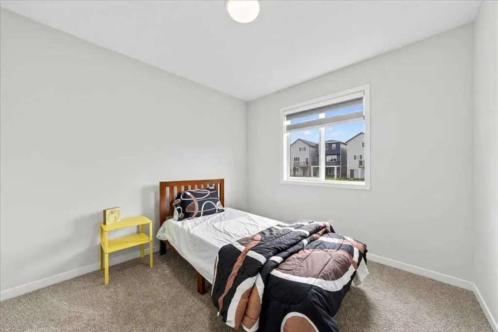 10 Lucas Close NW