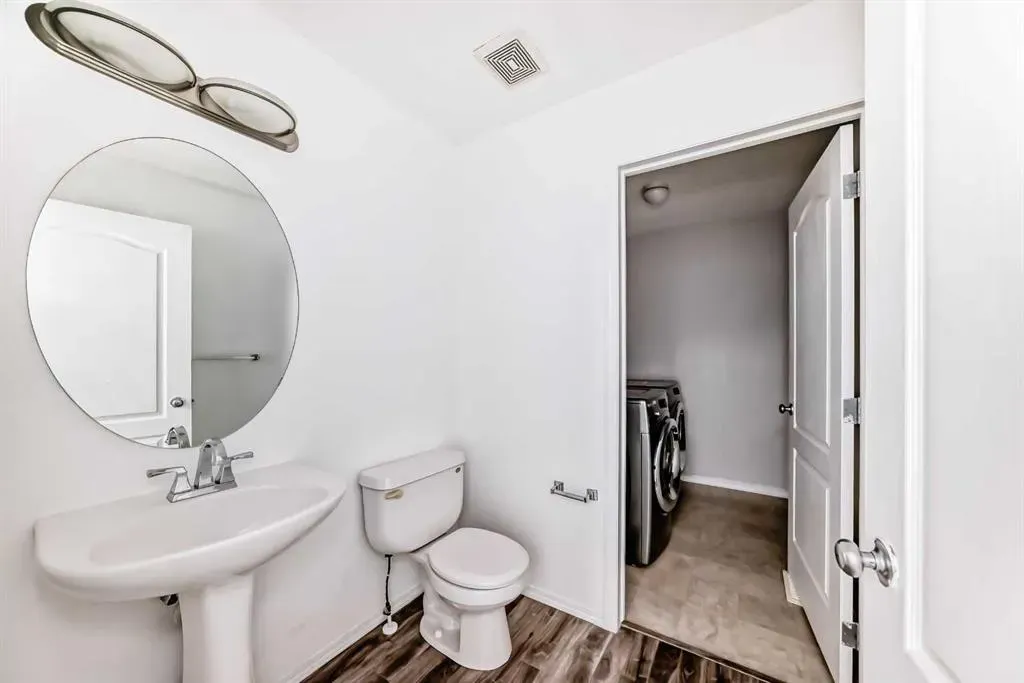 120 Springmere Grove