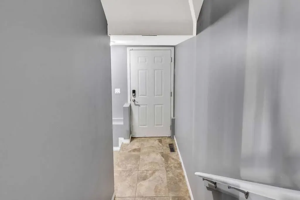 62 Kinlea Court NW