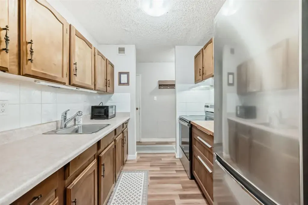 8948 Elbow Drive SW, #382