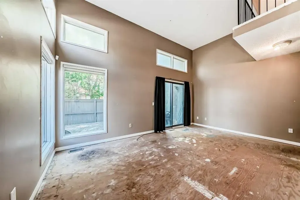 26 Glamis Gardens SW