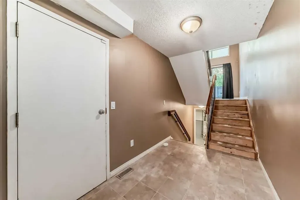 26 Glamis Gardens SW