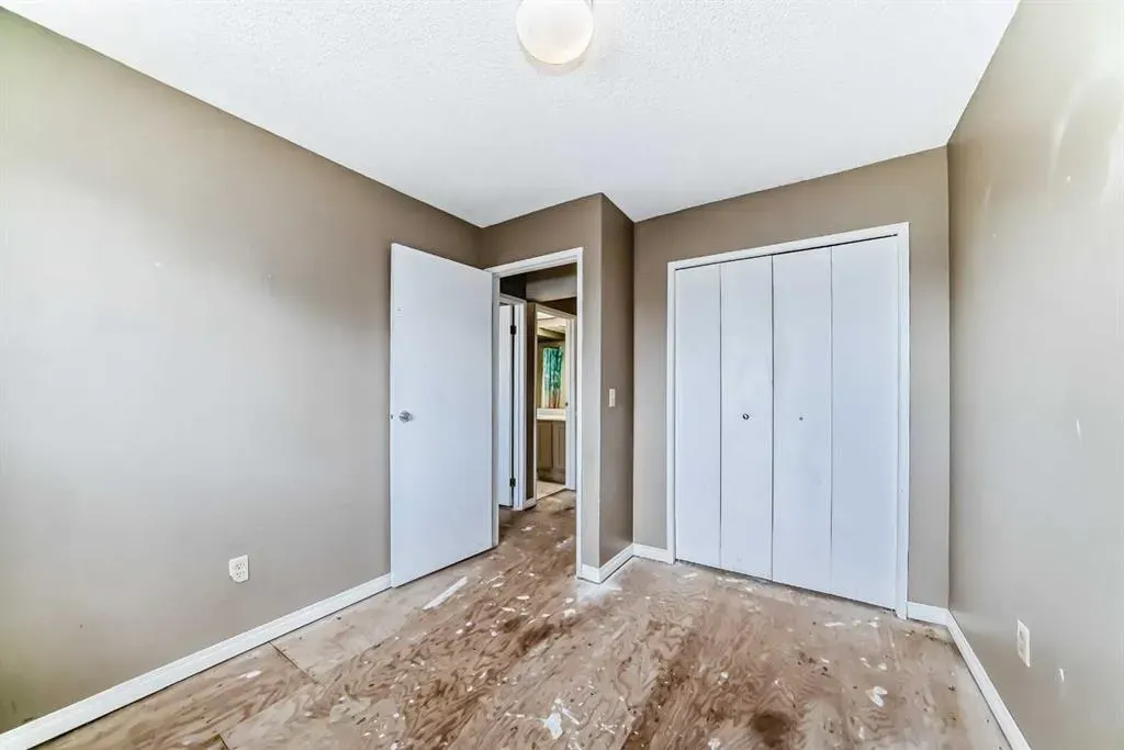 26 Glamis Gardens SW