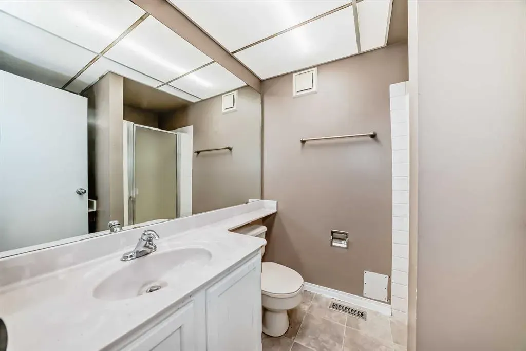 26 Glamis Gardens SW