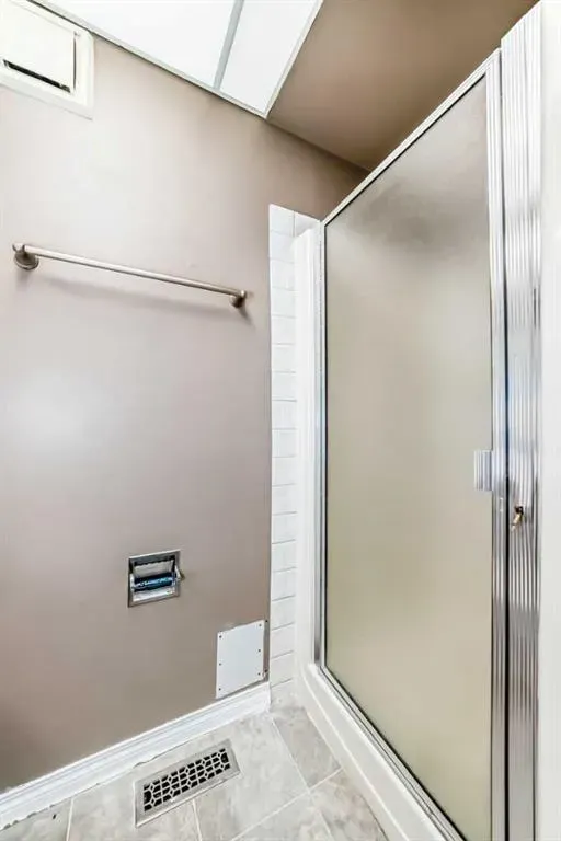 26 Glamis Gardens SW