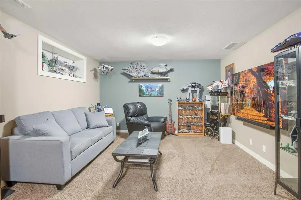 40 Iron Wolf Court
