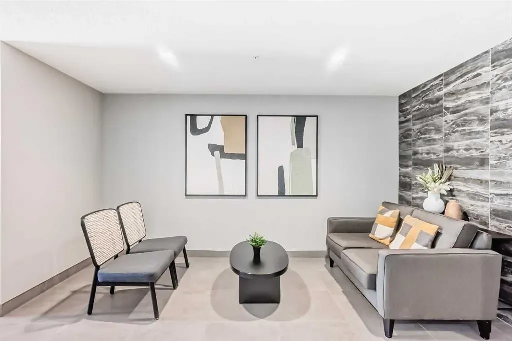 150 Shawnee Square, #310
