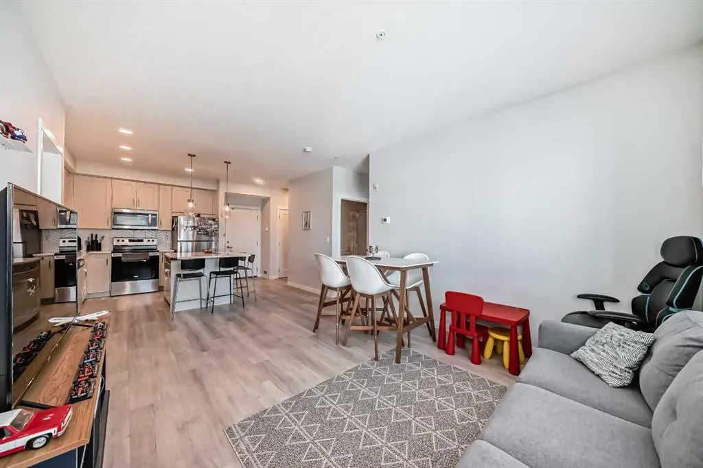 150 Shawnee Square, #310