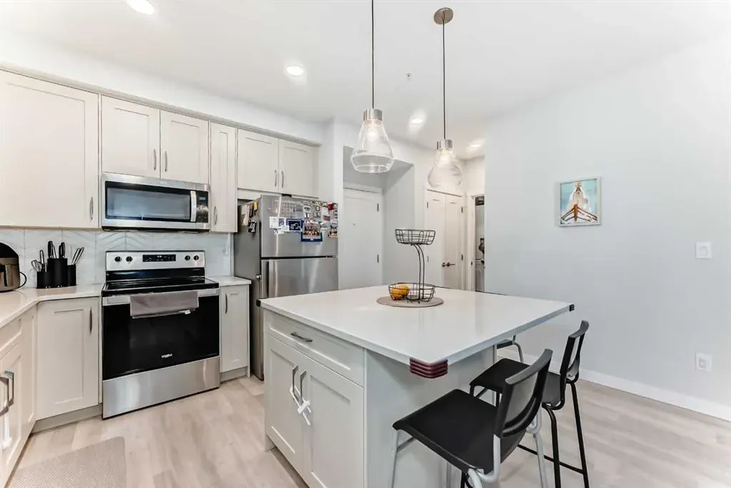 150 Shawnee Square, #310