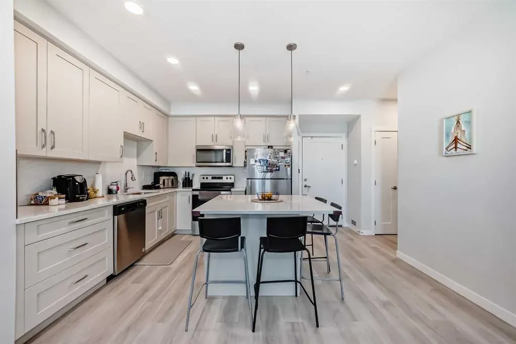 150 Shawnee Square, #310