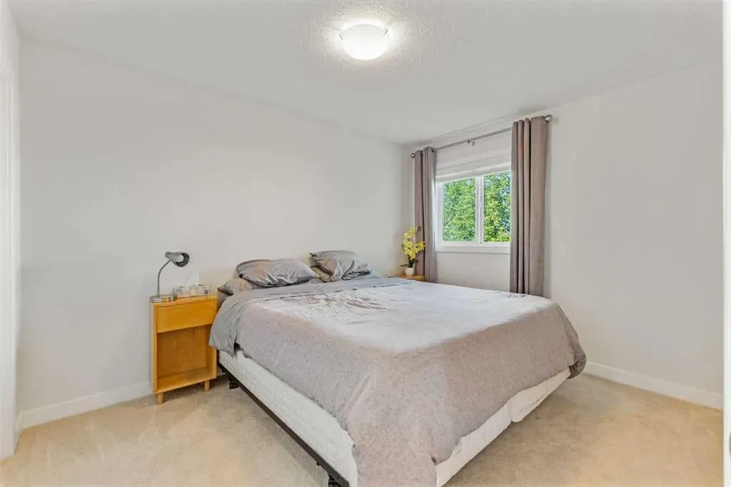 139 Everbrook Drive SW