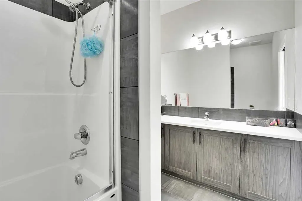 22 Savanna Villas NE