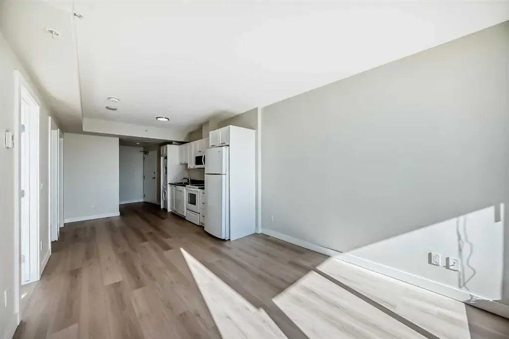3820 Brentwood Road NW, #207