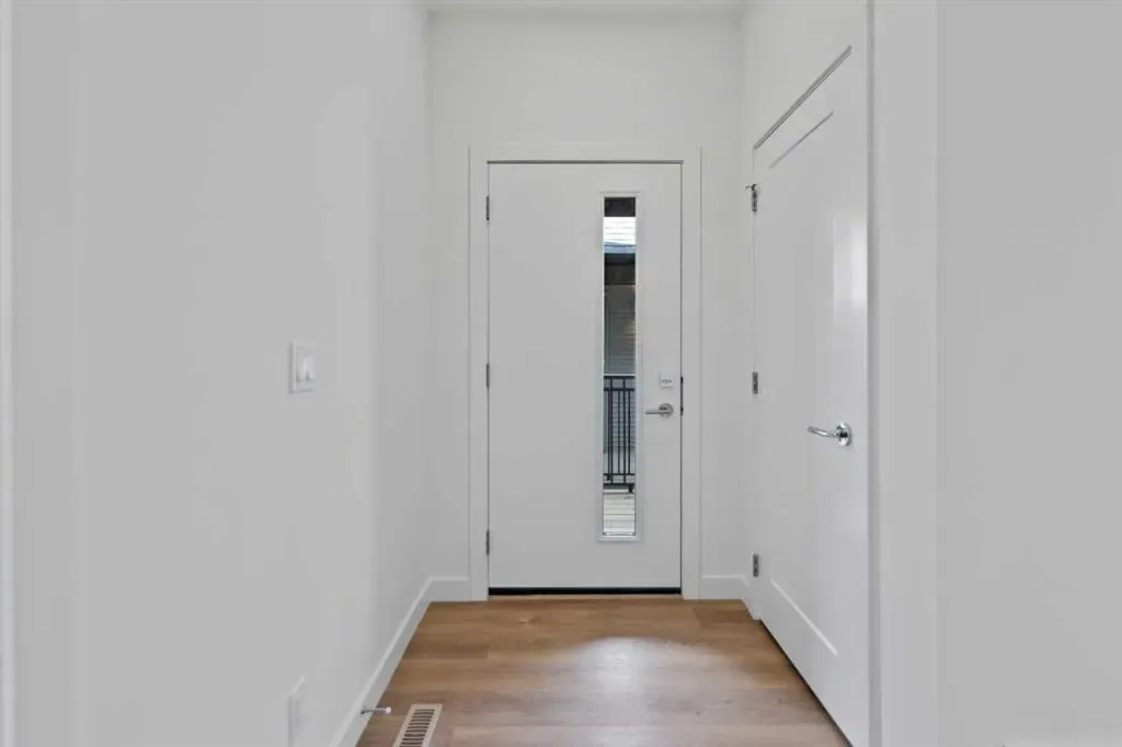 201 Cooperswood Green SW, #1102