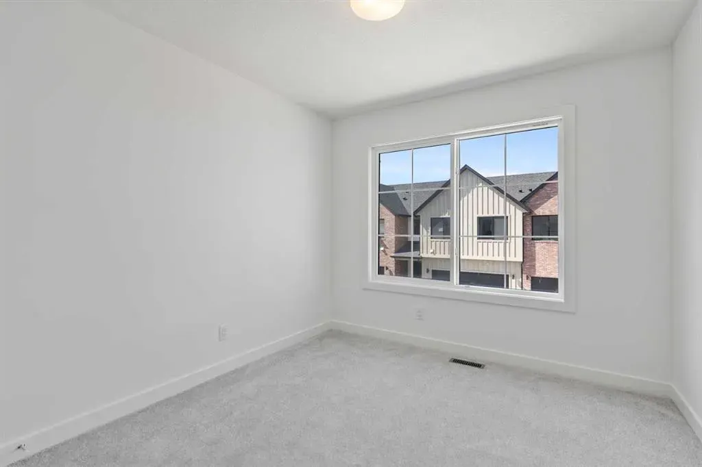 201 Cooperswood Green SW, #1102