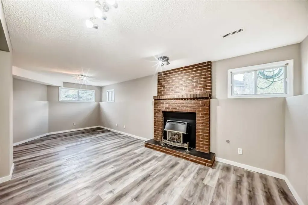 45 Westridge Drive