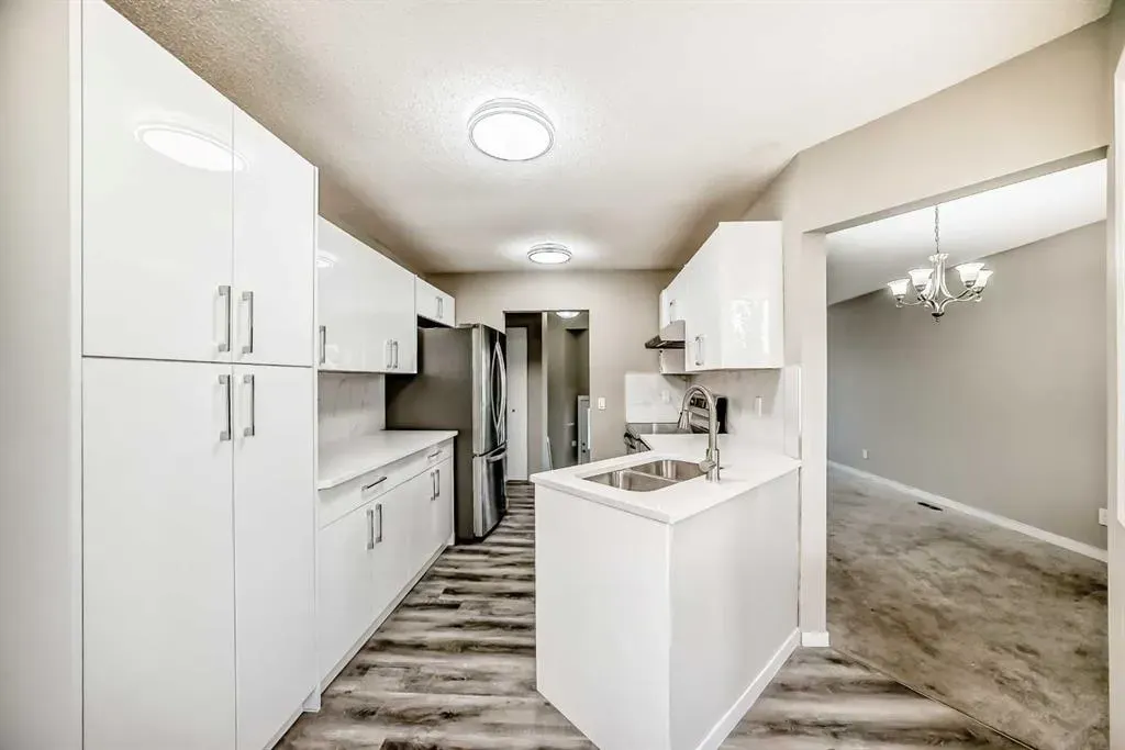 45 Westridge Drive