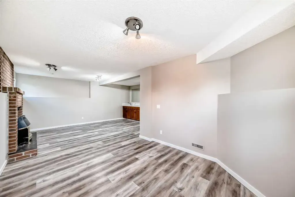 45 Westridge Drive