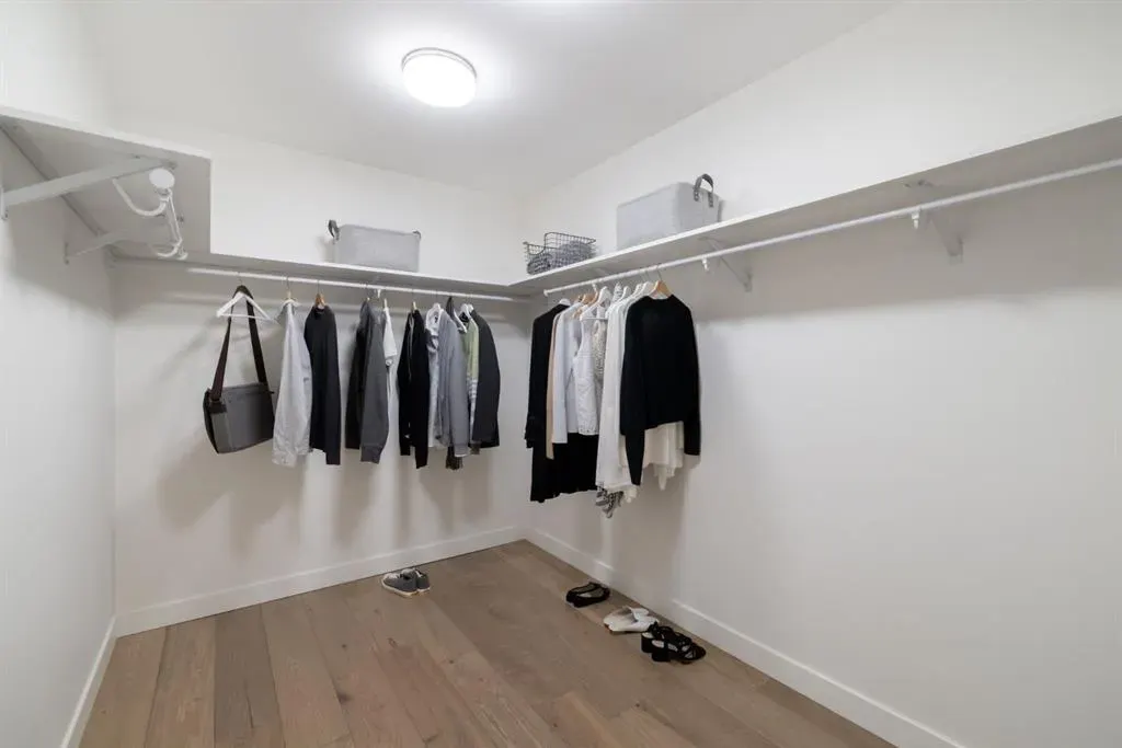 88 Waterfront Mews SW, #101