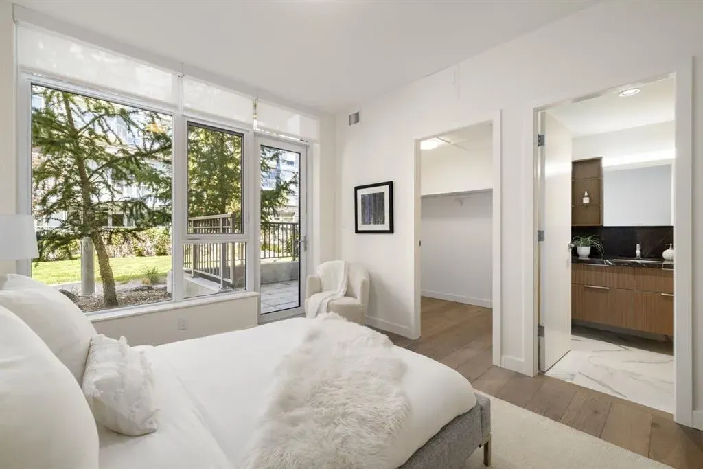 88 Waterfront Mews SW, #101