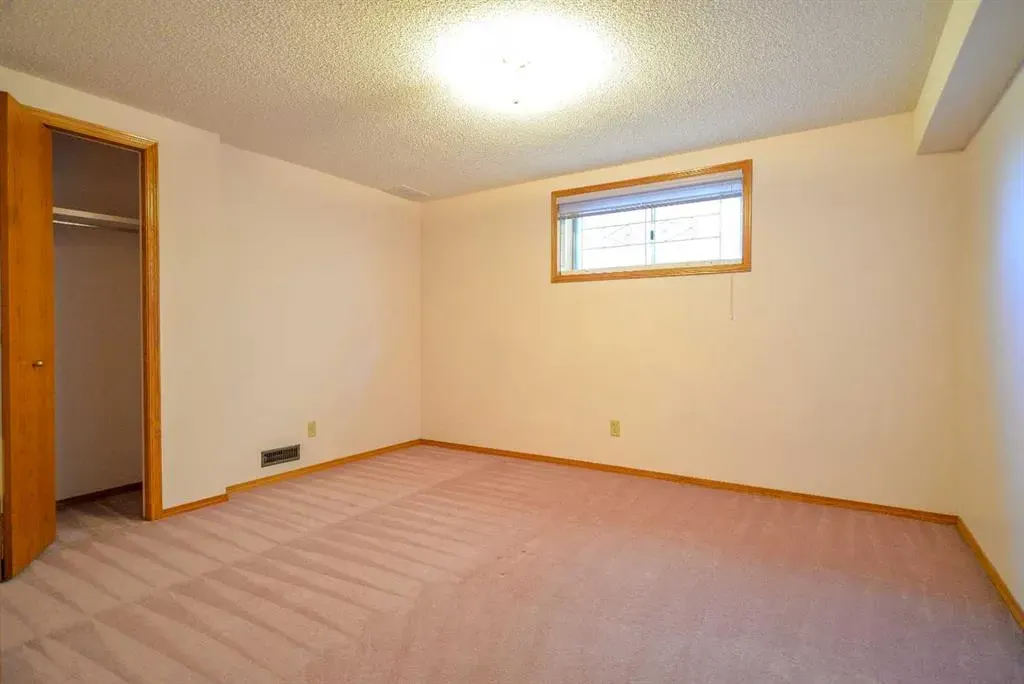58 Edgebrook Close NW