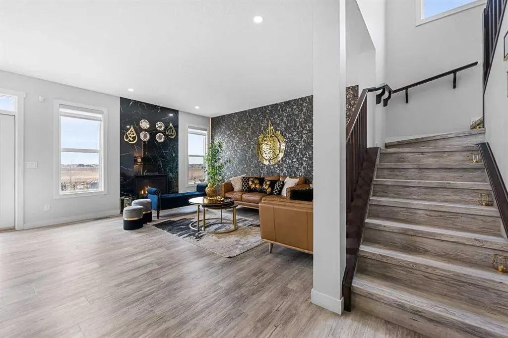 43 Homestead Close NE
