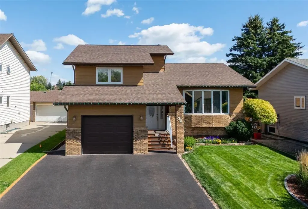 32 Rideau Close SW