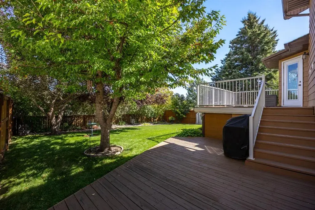 32 Rideau Close SW