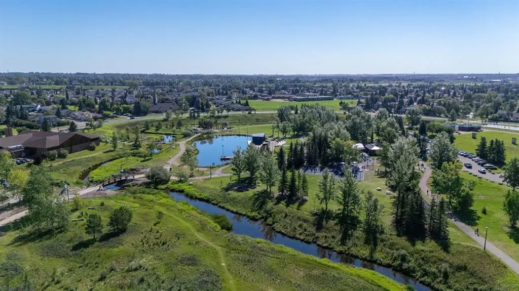 32 Rideau Close SW