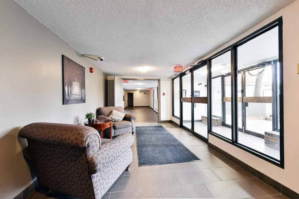 1915 26 Street SW, #203