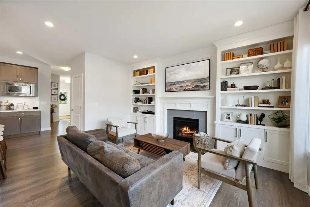 115 Bayview Circle SW