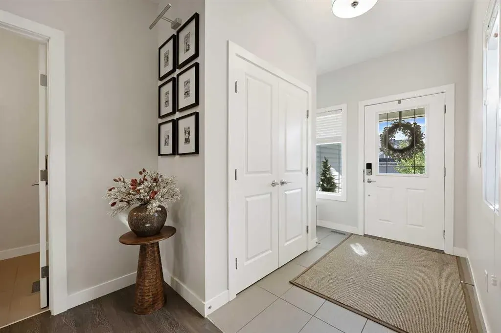 115 Bayview Circle SW