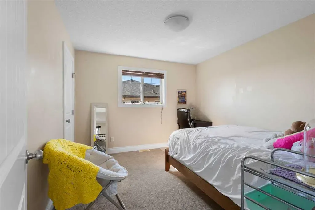 431 Railway Place SE
