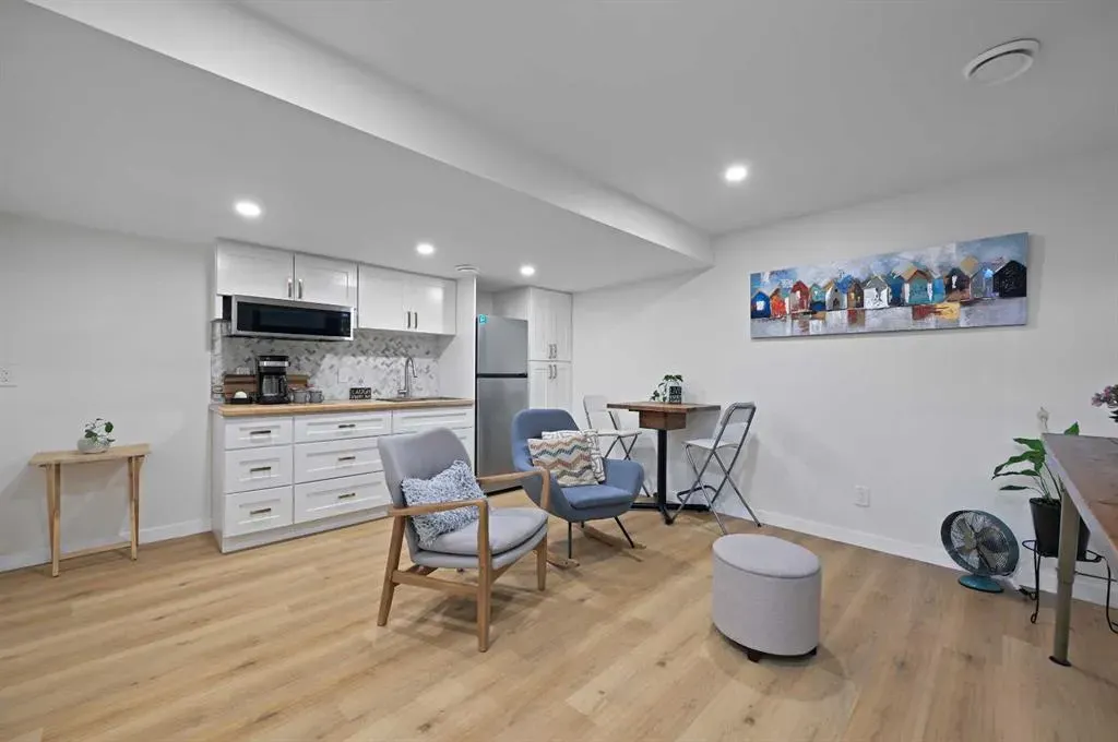 114 Legacy Boulevard SE