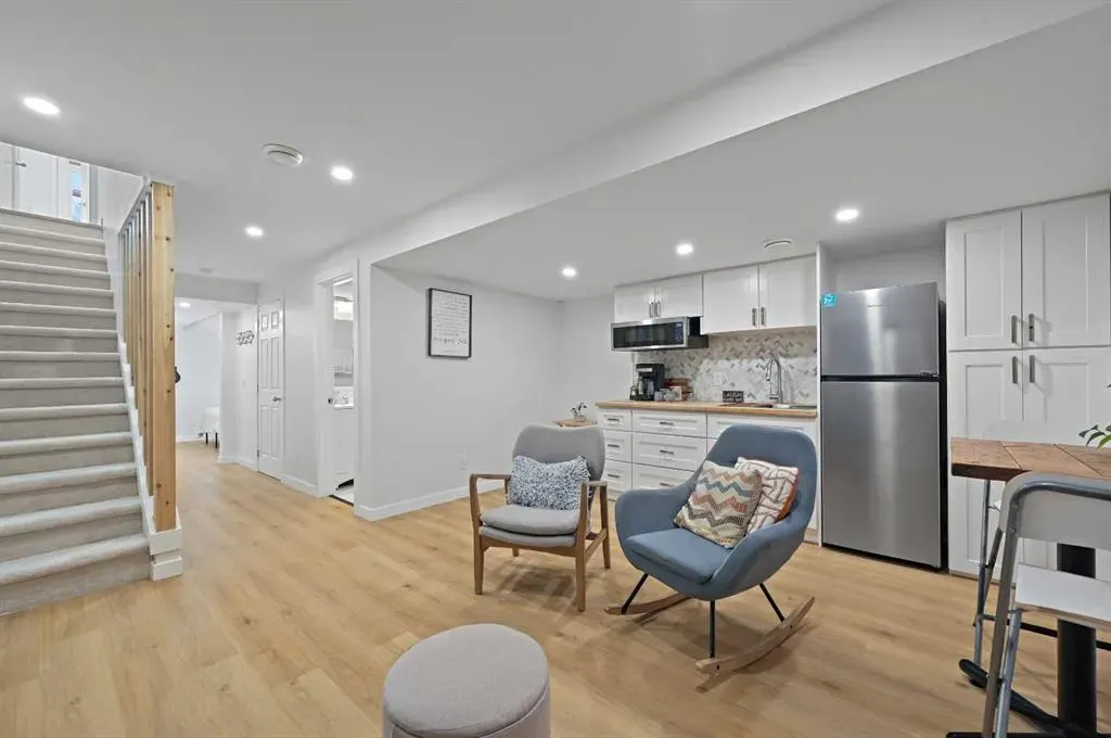 114 Legacy Boulevard SE