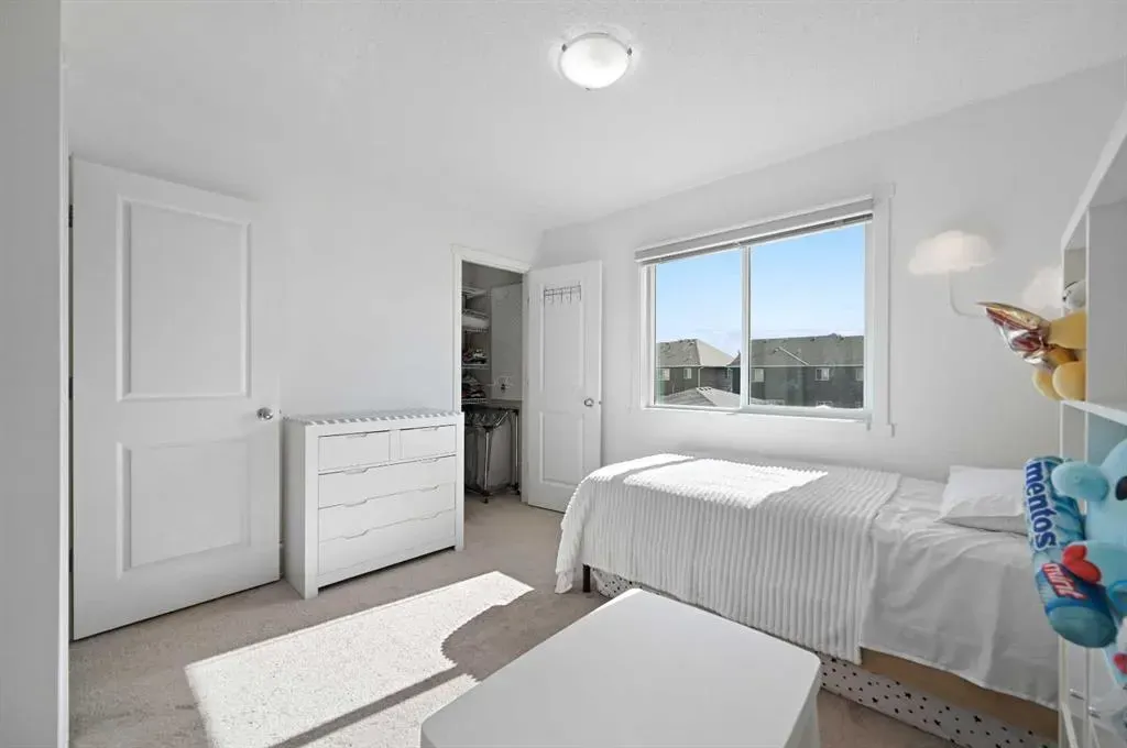 114 Legacy Boulevard SE