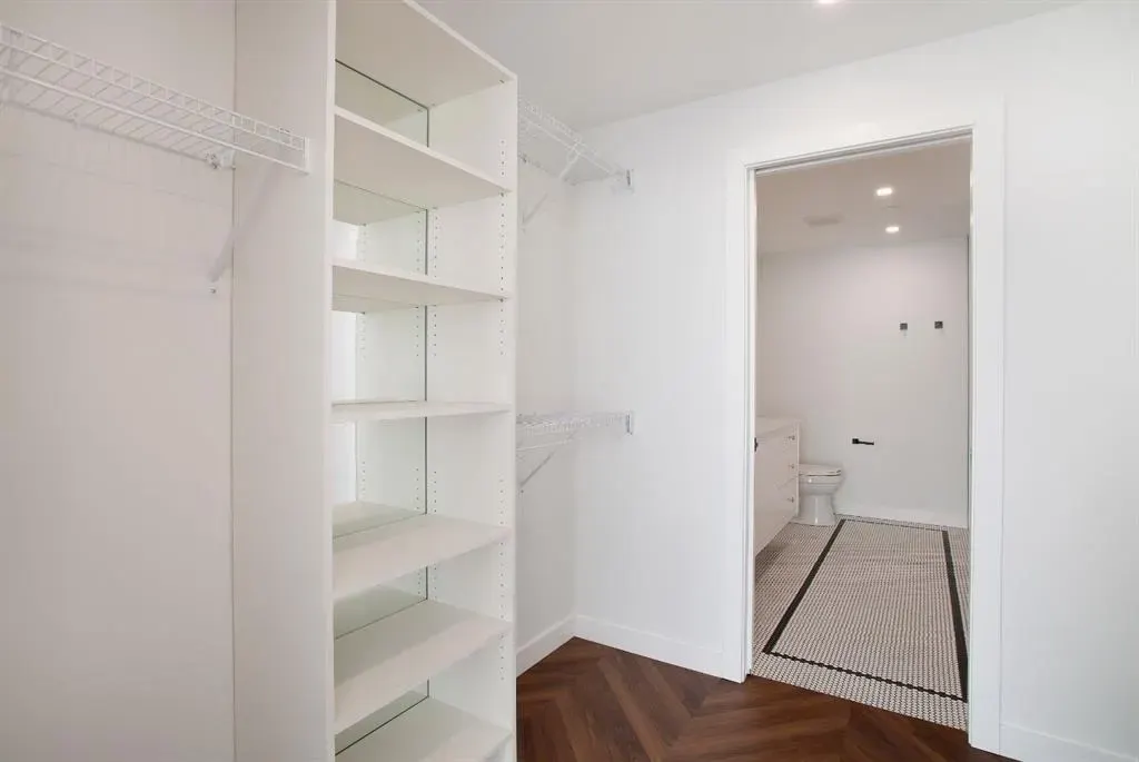8505 Broadcast Avenue SW, #709