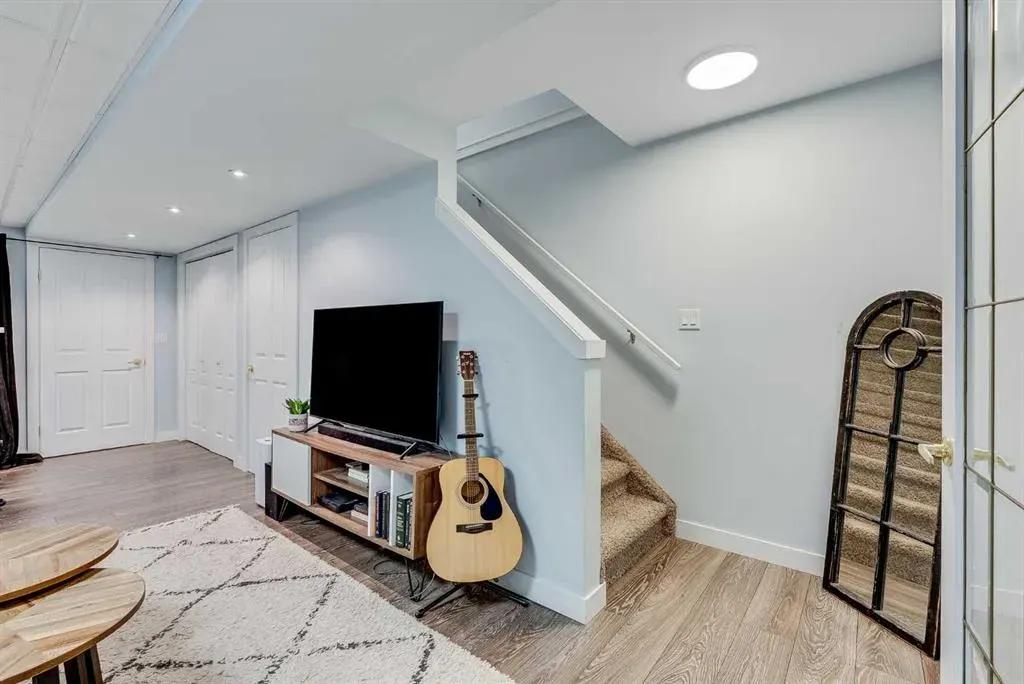2445 Kingsland Road SE, #2401