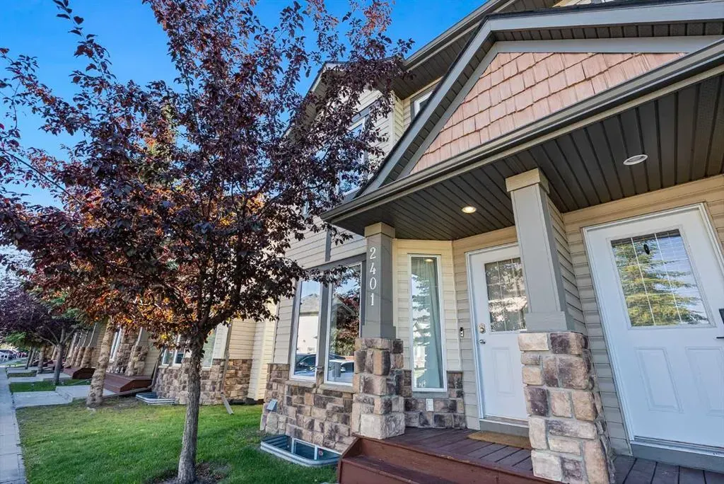 2445 Kingsland Road SE, #2401