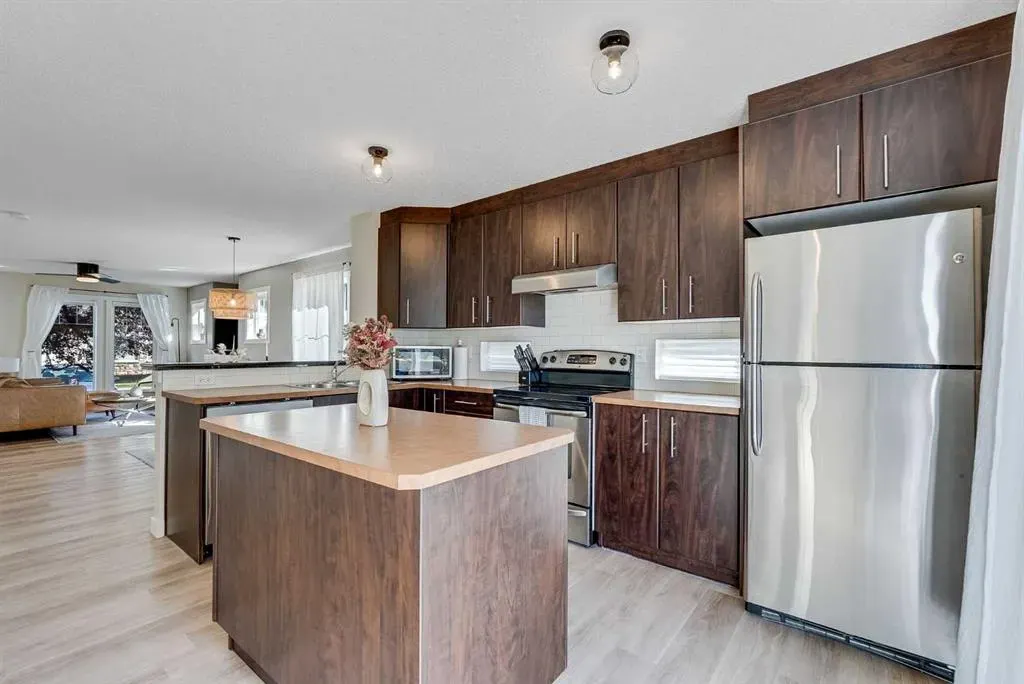 2445 Kingsland Road SE, #2401