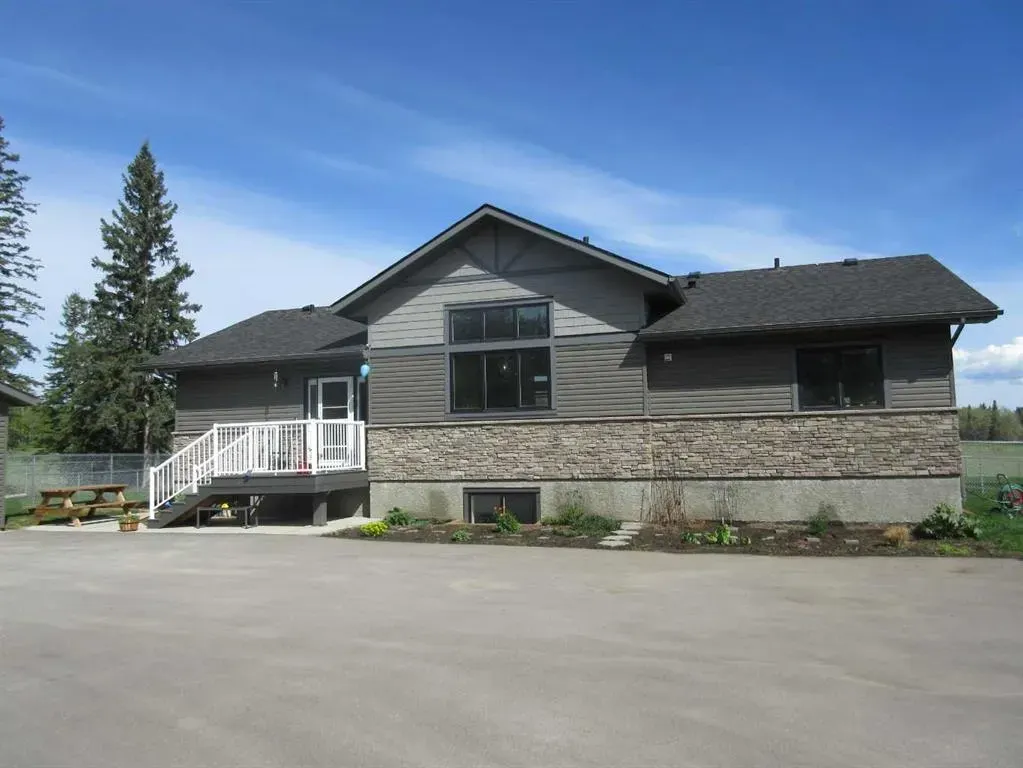 112 MEADOW PONDS