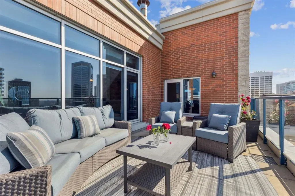 910 5 Avenue SW, #2802